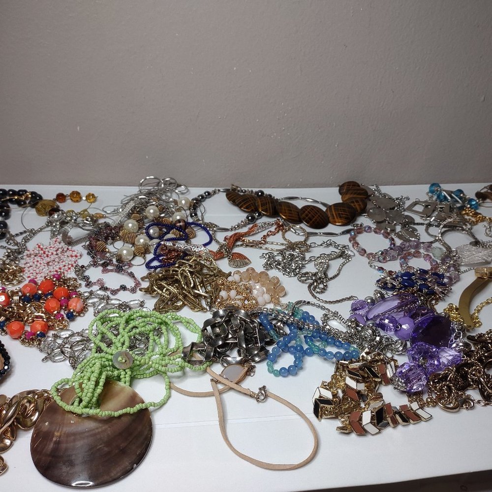 Lot Of Over 50 Necklaces As Is